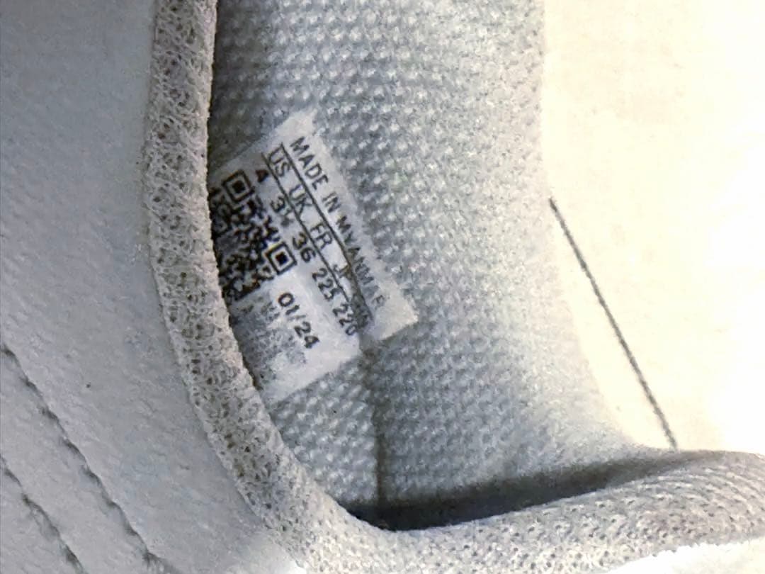 adidas アディダス フットサルシューズ deportivo 22.5の写真7枚目
