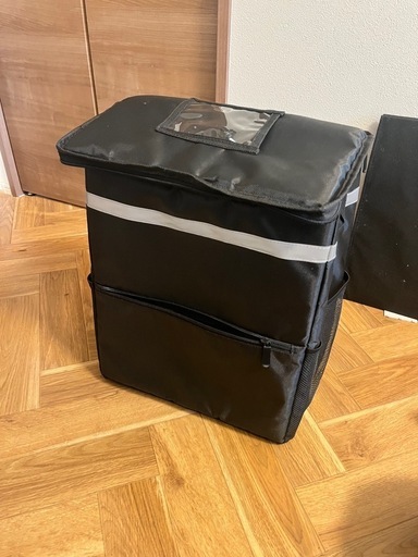 Uber eats　宅配保冷リュックの写真3枚目