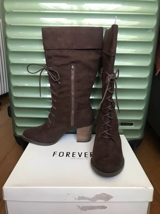スウェードブーツ(Forever 21)の写真2枚目