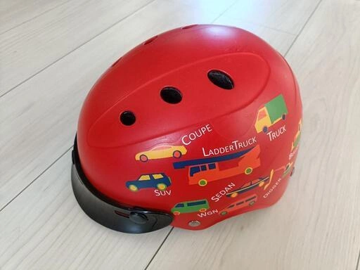 【ブリヂストン】キッズ ヘルメット 車柄 自転車練習 ストライダー練習