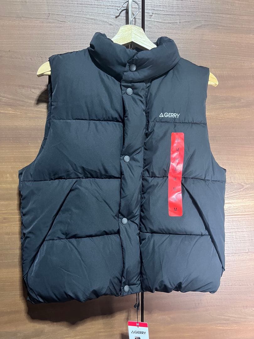 【新品タグ付き】GERRY ダウンベスト／ブラック／Mサイズ／超軽量・超保温の写真2枚目