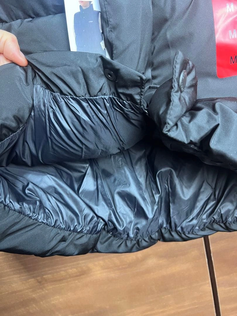【新品タグ付き】GERRY ダウンベスト/ブラック/Mサイズ/超軽量・超保温の写真5枚目