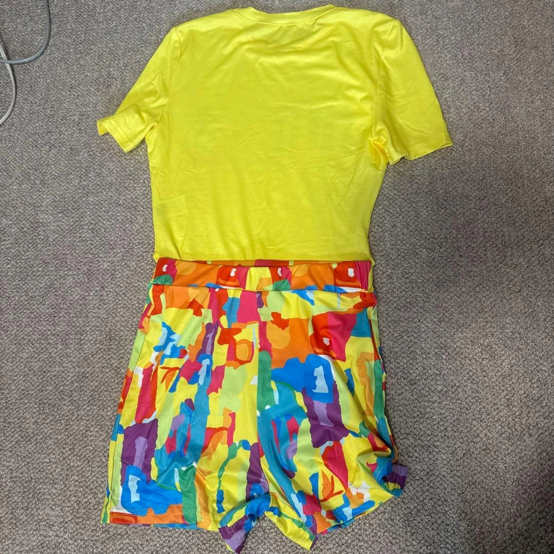 カラフルセットアップ Tシャツ&ショートパンツの写真2枚目