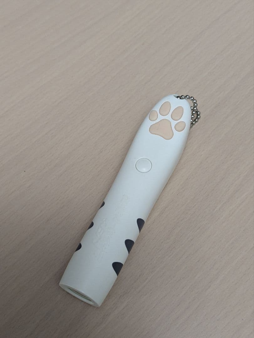 キャティーマン☆猫用 Ledにゃんだろー光線