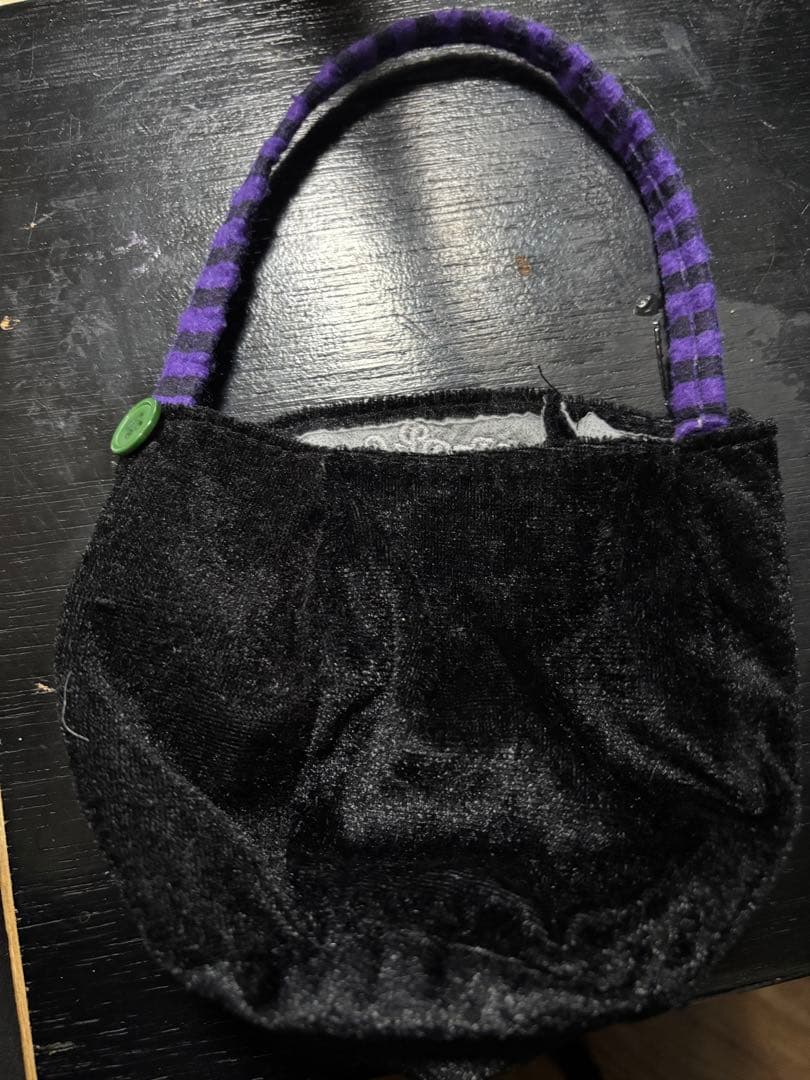 ハロウィン かぼちゃ刺繍バッグの写真2枚目