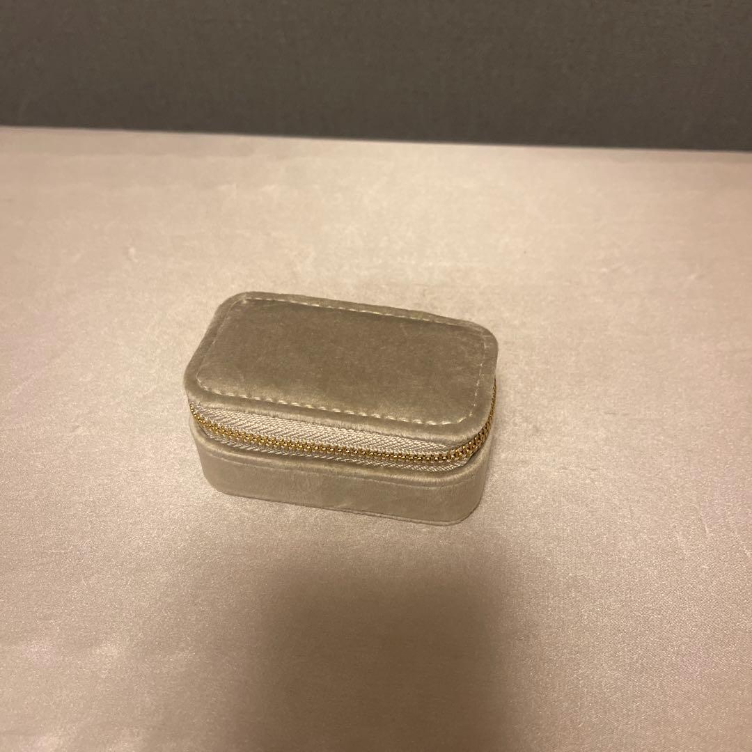 新品未使用】アクセサリーケース　小型の写真4枚目