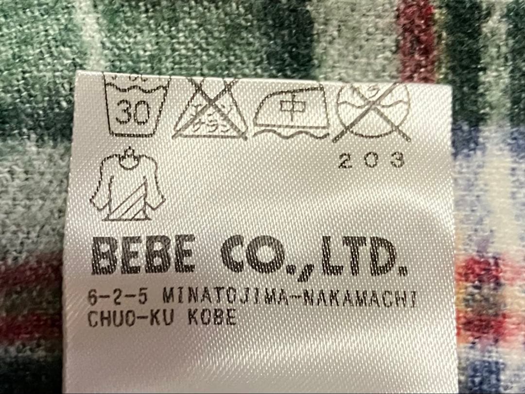 子供用 長袖シャツ bebe 95cm まとめ買い可能の写真3枚目
