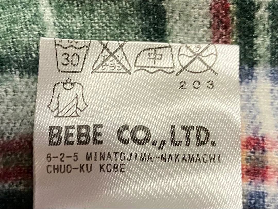 子供用 長袖シャツ bebe 95cm まとめ買い可能の写真3枚目