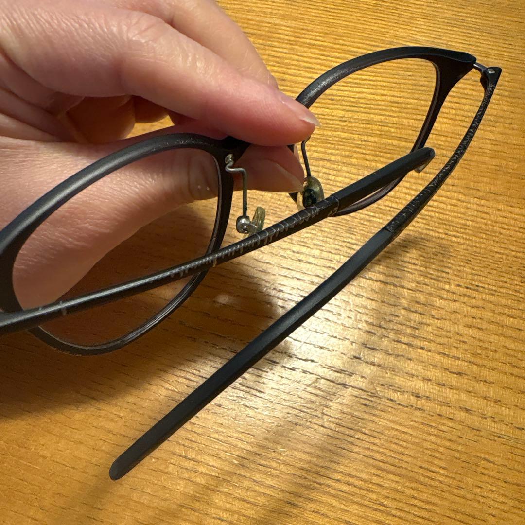 【JINS】レディース　メガネの写真2枚目