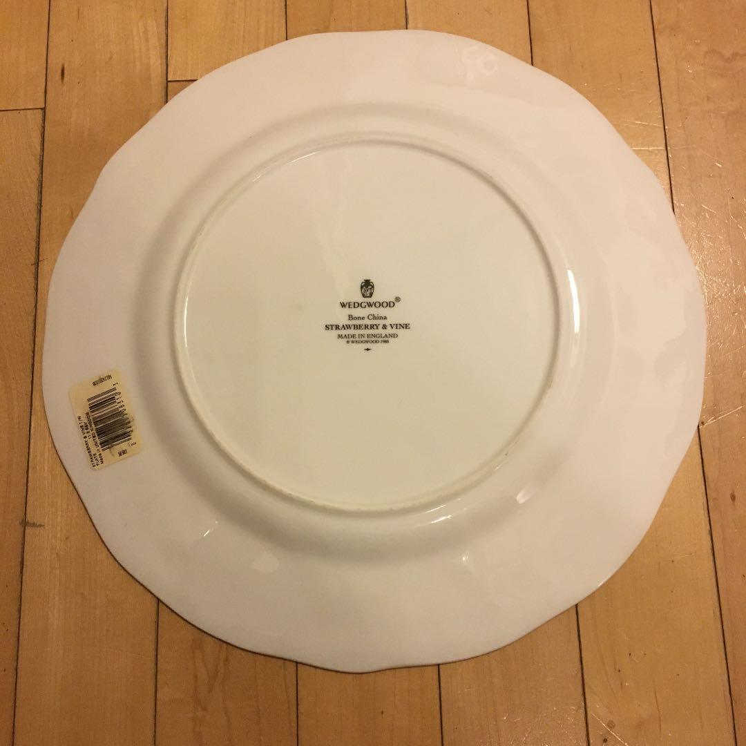 ウェッジウッド ストロベリーアンドバイン 28cmの写真2枚目