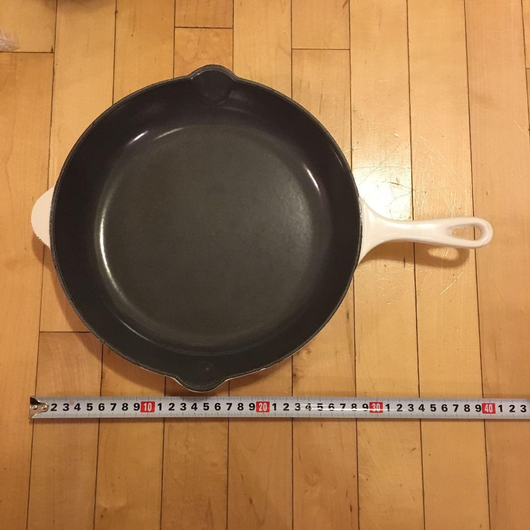 ル　クルーゼ　アンティーク　スキレット　白の写真7枚目