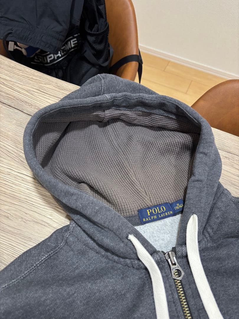 Polo Ralph Lauren グレー パーカーの写真4枚目