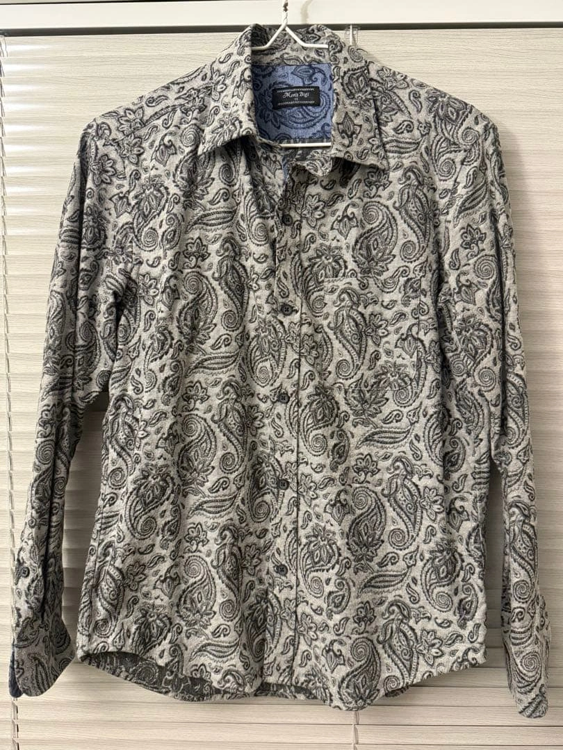 Men’s Bigi(メンズビギ) ペイズリー総柄 長袖ボタンシャツ