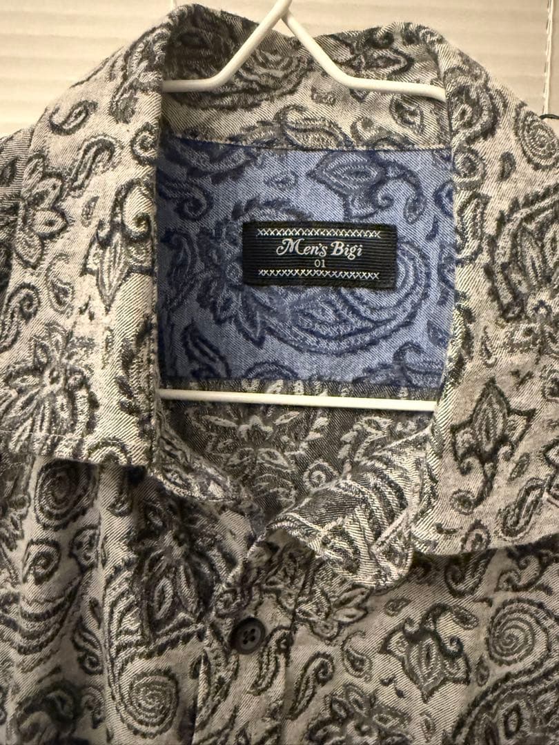 Men’s Bigi（メンズビギ） ペイズリー総柄 長袖ボタンシャツの写真3枚目