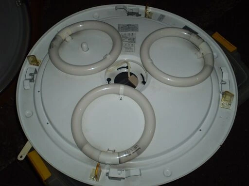 昭和レトロ ナショナル 蛍光灯 HA9518K 木製枠 縦横73㎝の写真2枚目