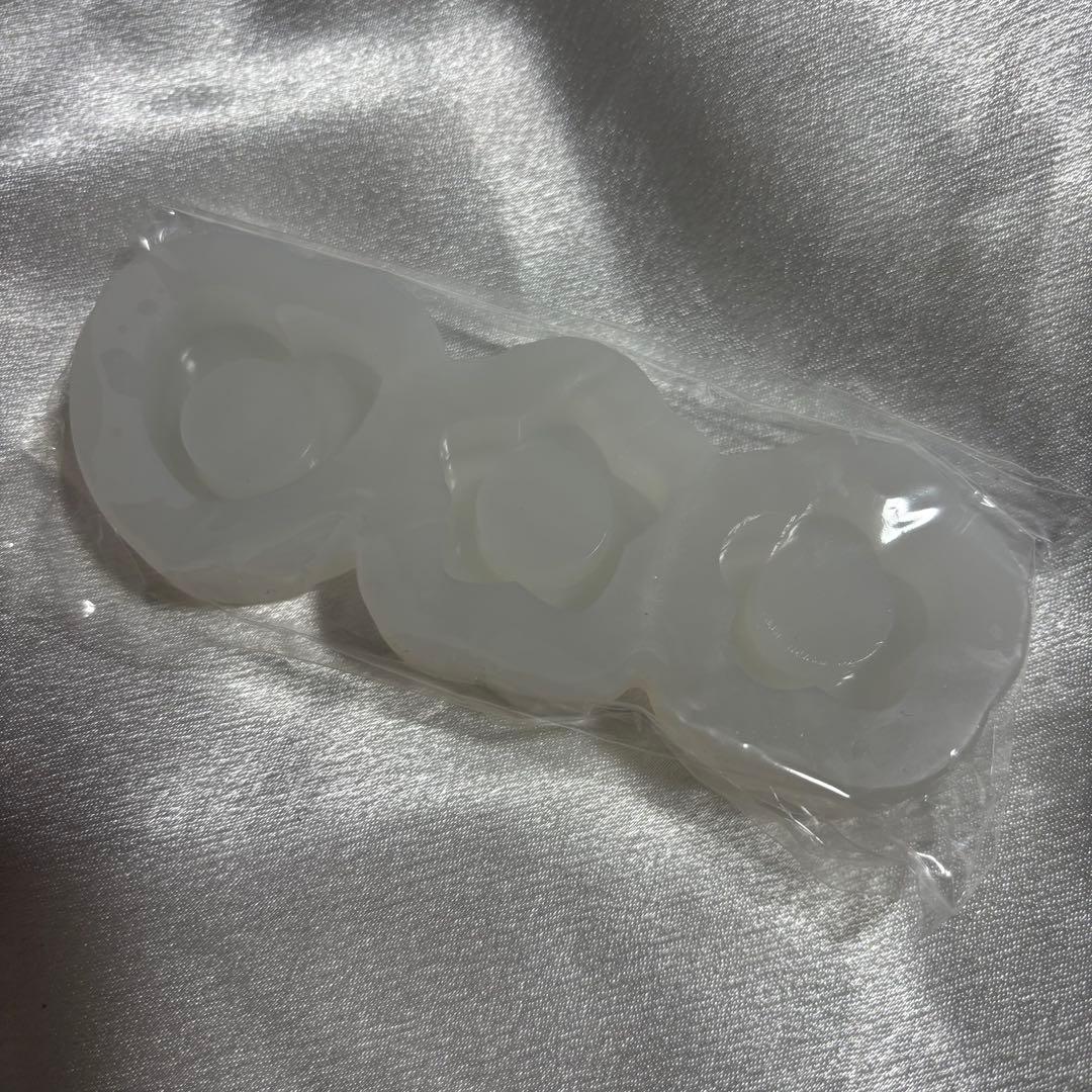 レジン シェイカー用フィルム 8枚 ＆シリコンモールド セット ハンドメイドの写真4枚目