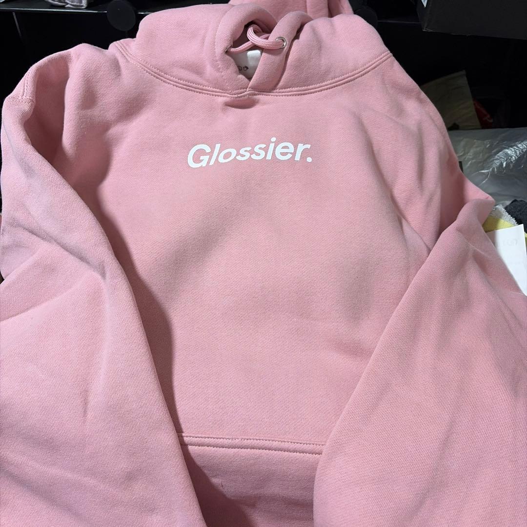 Glossier.フード付きパーカーの写真2枚目