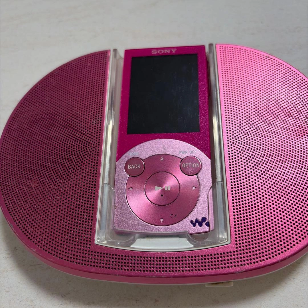 SONY ウォークマン ピンク スピーカー内蔵