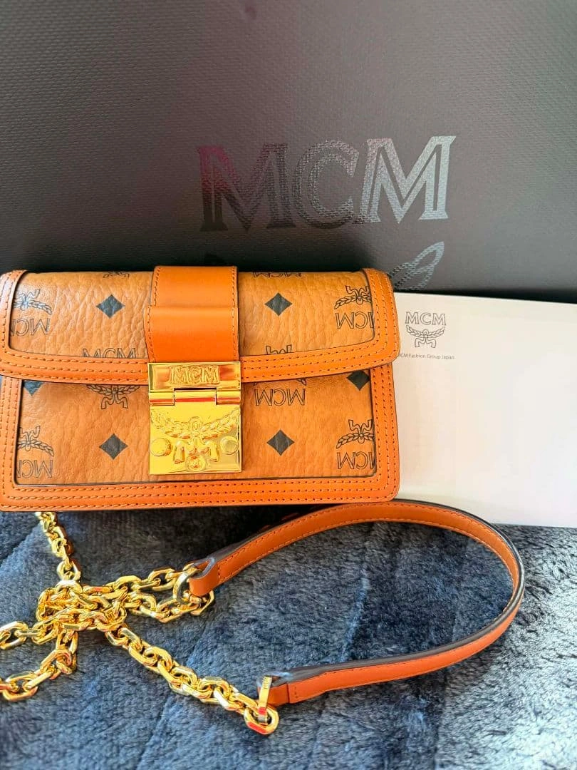 MCM チェーンショルダーバッグ / ウォレットバッグ