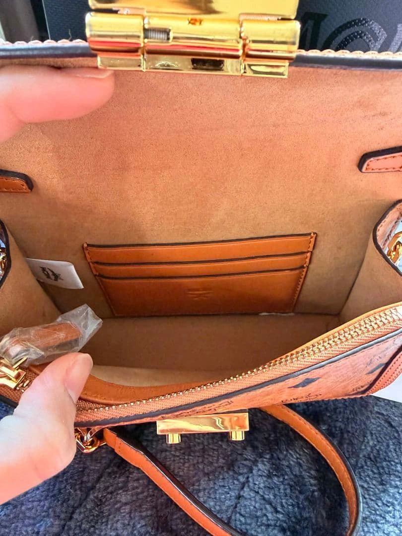 MCM チェーンショルダーバッグ / ウォレットバッグの写真4枚目