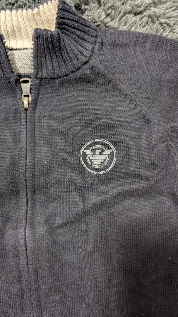 【美品】ARMANIJUNIOR アルマーニジュニア ニットブルゾン80cm 紺の写真4枚目