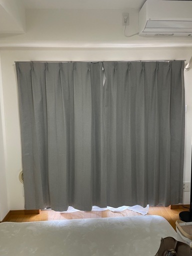 完全遮光カーテン(幅100㎝×丈178㎝、2枚組)