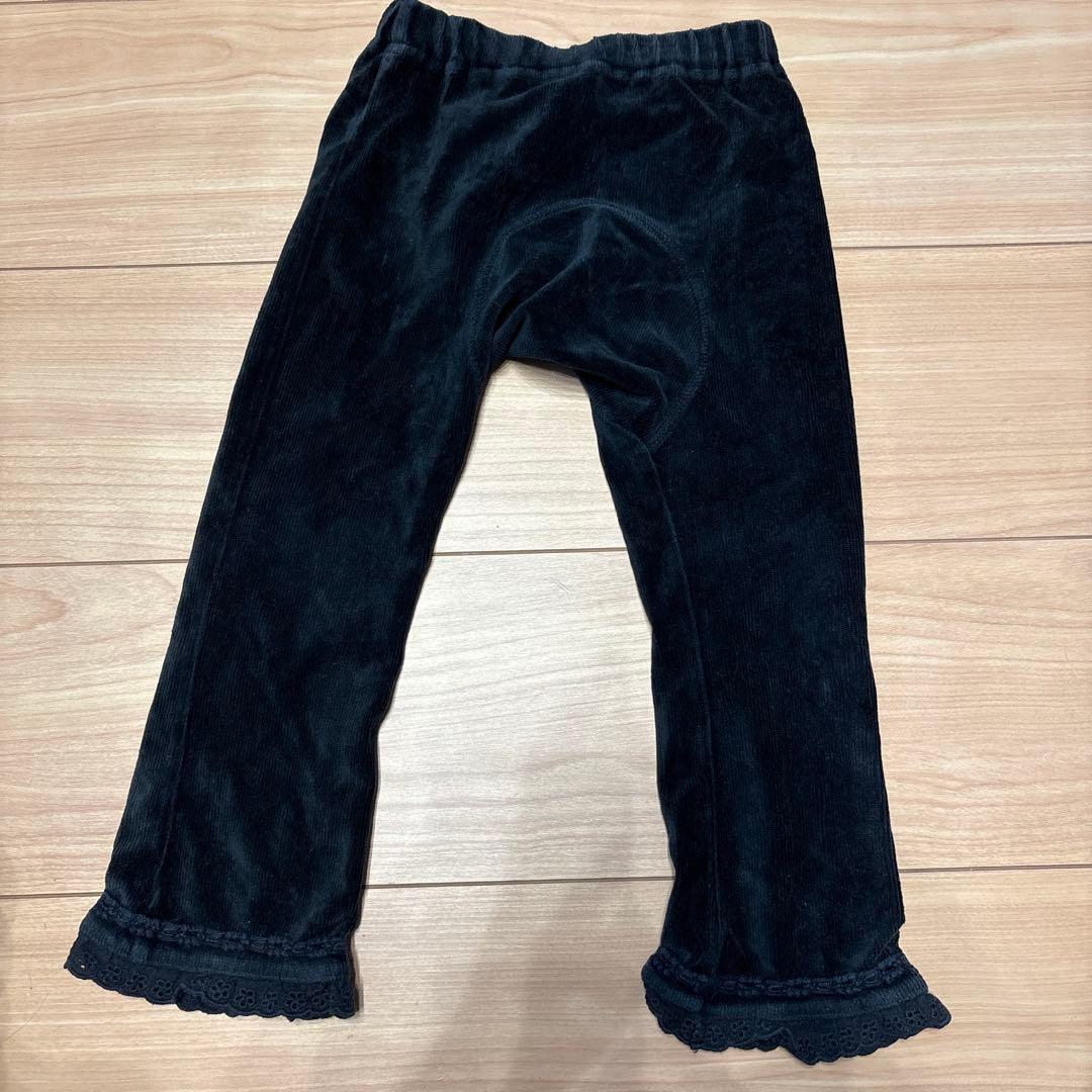 ブラックフリル裾パンツ 95サイズ コーデュロイの写真2枚目