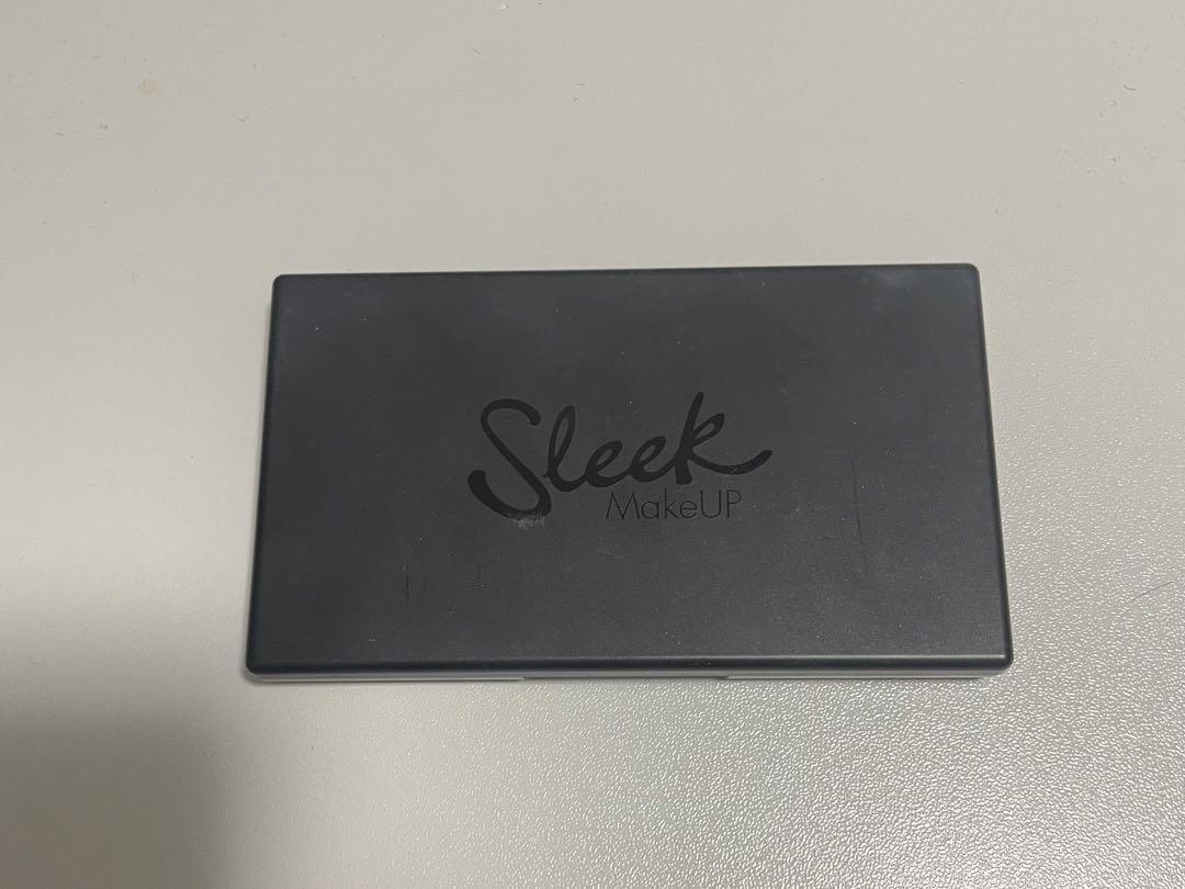 SLEEK face form チック・ハイライト・シェディング一体の写真2枚目