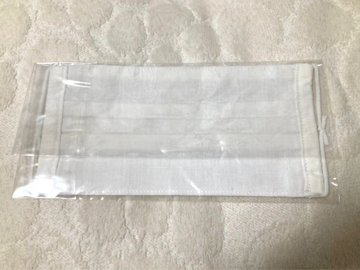 ハンドメイド 小花柄&白レース手作りマスク 2枚 新品: 立体マスク 服飾小物の写真5枚目