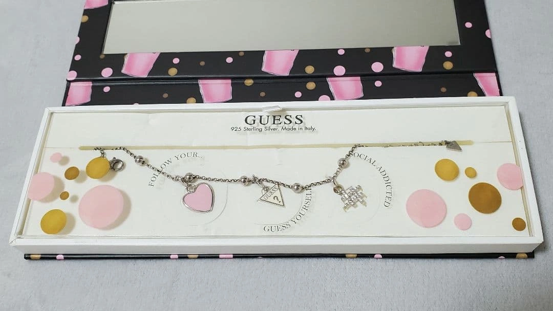 GUESS 925 シルバーブレスレット(未使用・箱付き)の写真2枚目