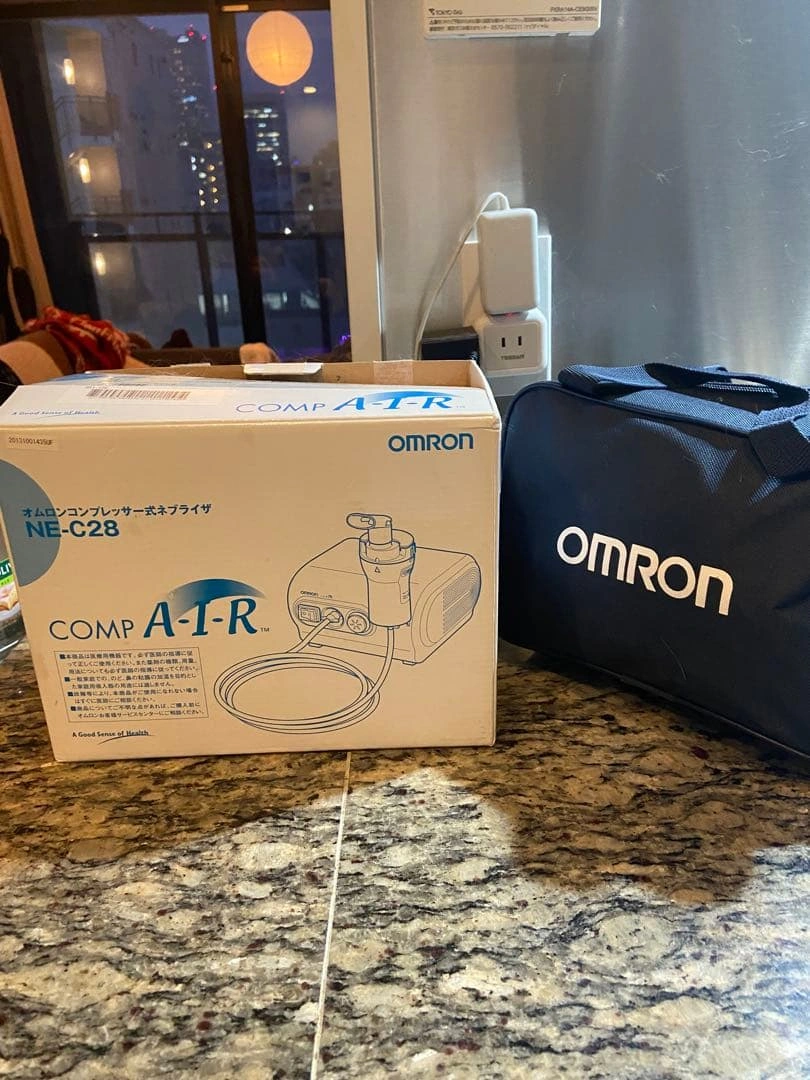 OMRON ネブライザー NE-C28 コンプレッサー式吸入器 クマデコ付きの写真3枚目