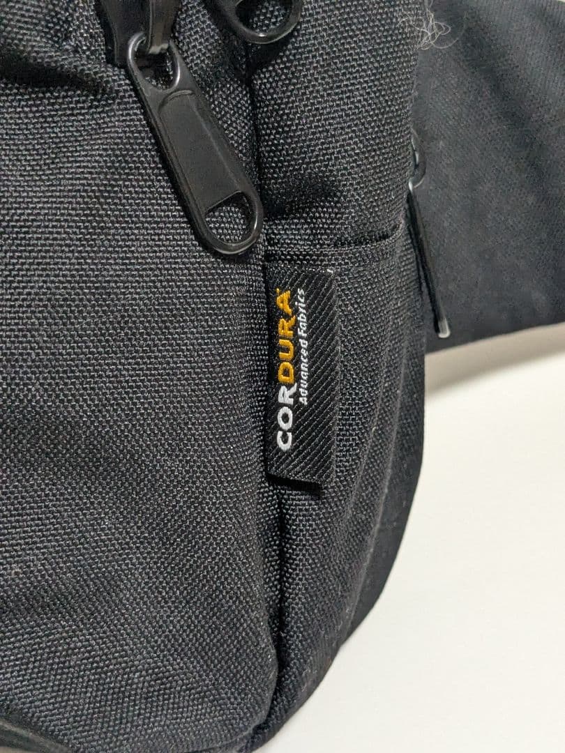 【美品】CORDURA 2WAYボディバッグ 黒の写真3枚目