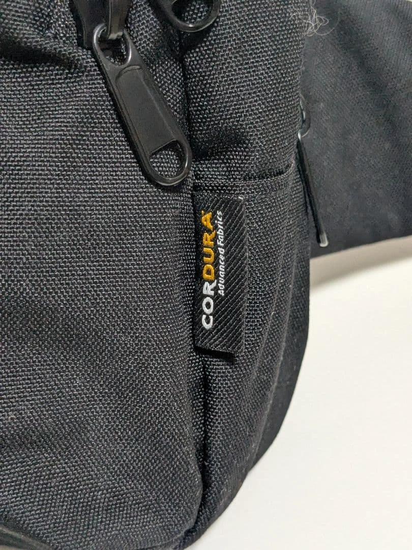 【美品】CORDURA 2WAYボディバッグ 黒の写真3枚目
