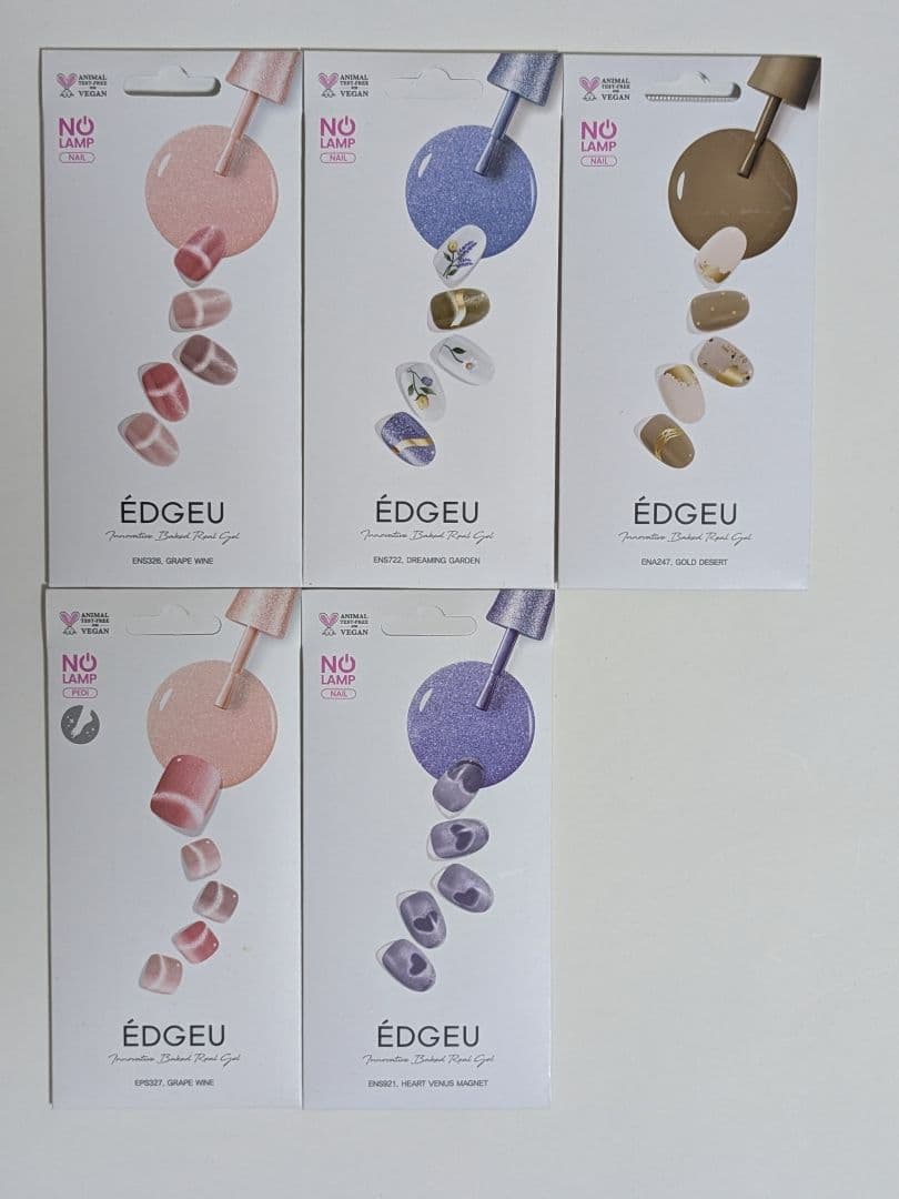 ÉDGEU ジェルネイルシール 2点 ¥900 選べるまとめ売りの写真3枚目