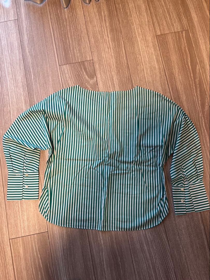 【最終値下げ】 NOLLEY’Sストライプ長袖シャツ Mの写真2枚目