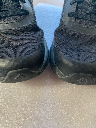 adidas スニーカー　クラウドフォーム　オールブラック　21cmの写真3枚目