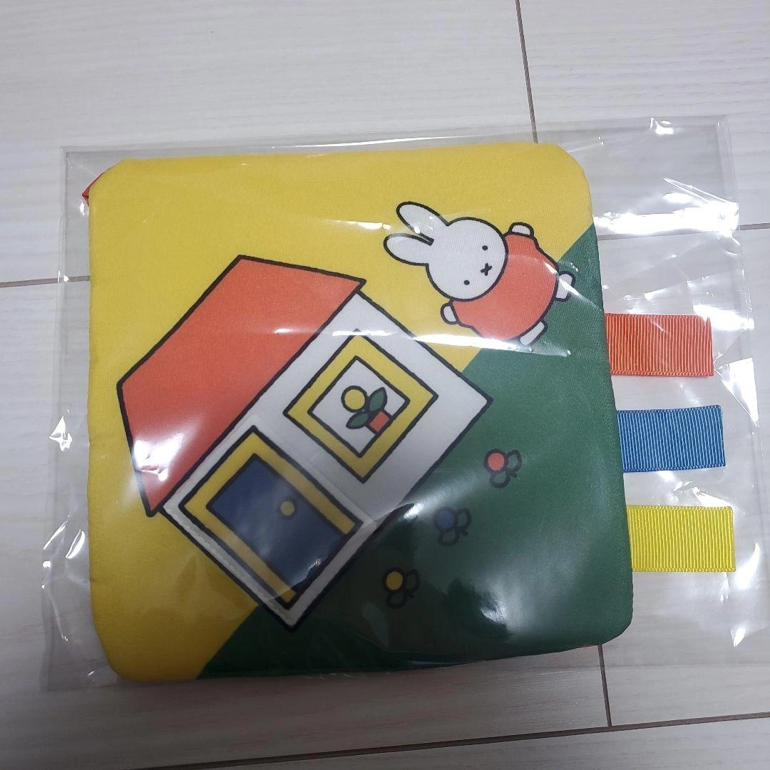 【新品未使用】ミッフィー カシャカシャ布おもちゃの写真2枚目