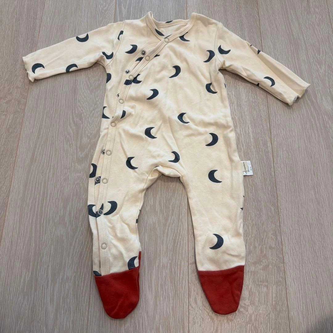 【美品】足付きロンパース 月(66)