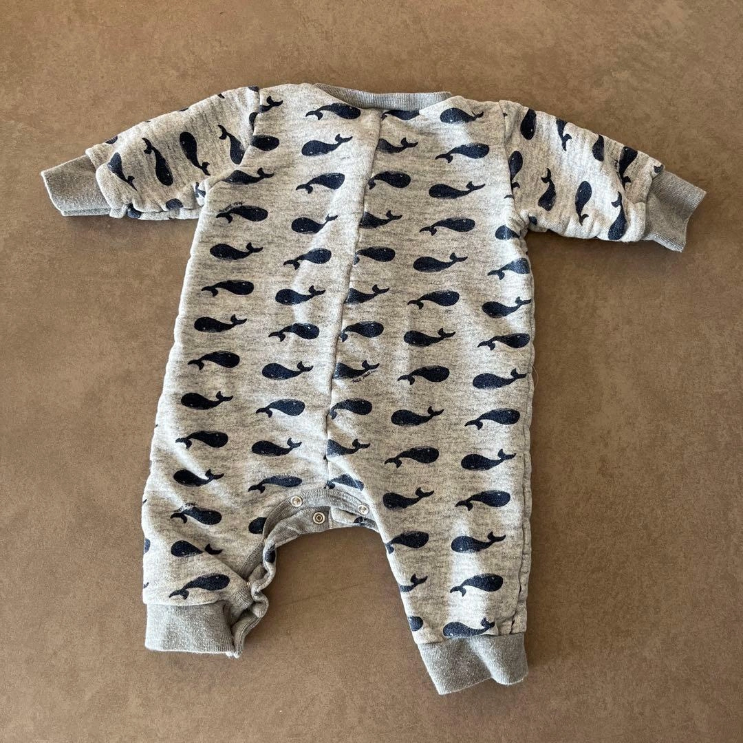 【美品】プチバトー クジラ柄ロンパース 6m/67cmの写真2枚目
