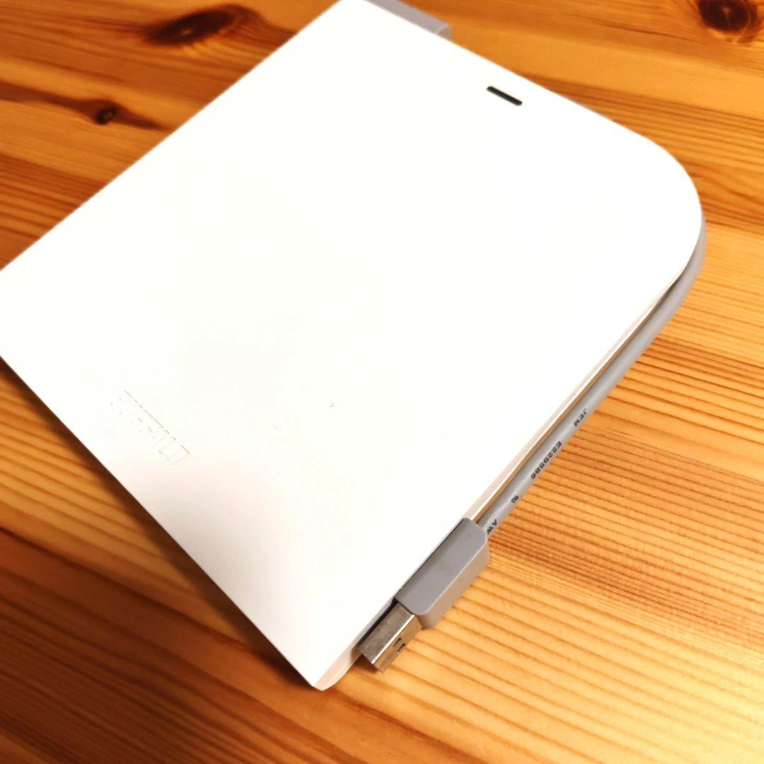 Buffalo DVSM-PTS58U2 USB DVDプレーヤーの写真2枚目