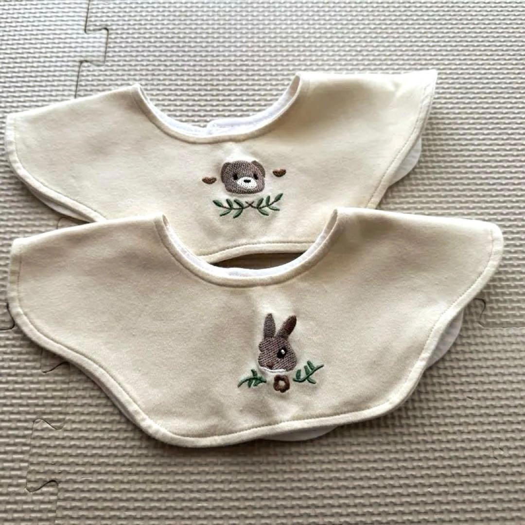 ウサギとクマ刺繍スタイ 2枚セット