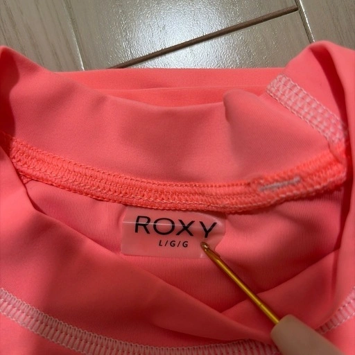 ROXYのラッシュガード‼︎の写真4枚目