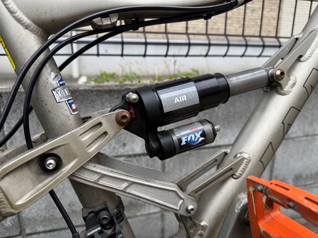 Jamis Dakar XAM 1.0 MTB フルサスペンションの写真7枚目