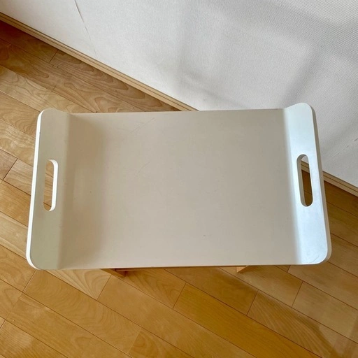 【IKEA】北欧デザイン ハイチェア 2脚セット(木製脚×ホワイト座面)の写真4枚目
