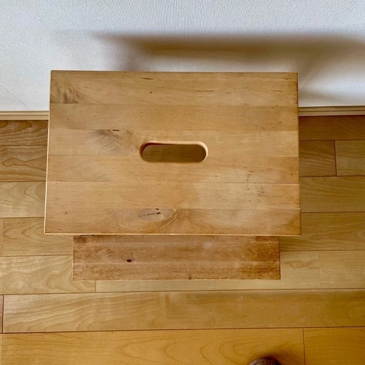 【値下げ・4/19締切】IKEA 木製ステップスツール BEKVÄM ベクヴェーム(DIY・再塗装に)の写真4枚目