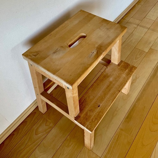 【値下げ・4/19締切】IKEA 木製ステップスツール BEKVÄM ベクヴェーム（DIY・再塗装に）の写真5枚目