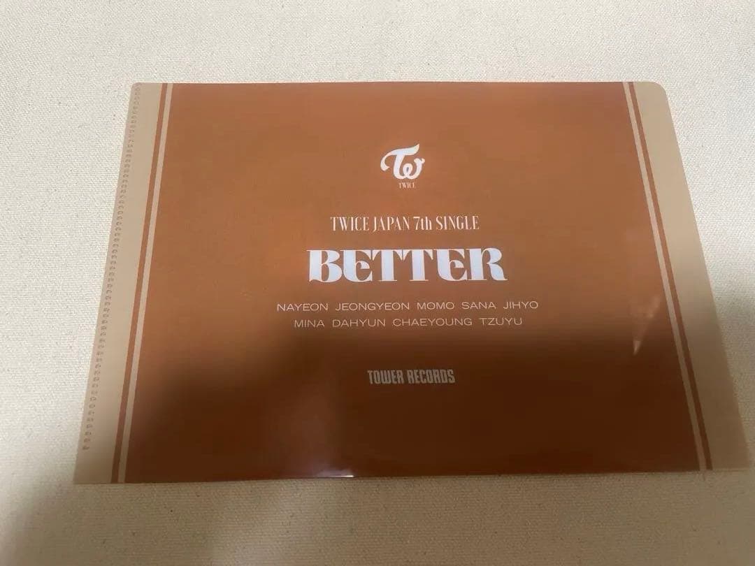 TWICE ミニファイル BETTER チェヨンの写真2枚目