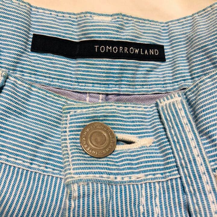 【状態綺麗】TOMORROWLAND(トゥモローランド)メンズパンツの写真3枚目
