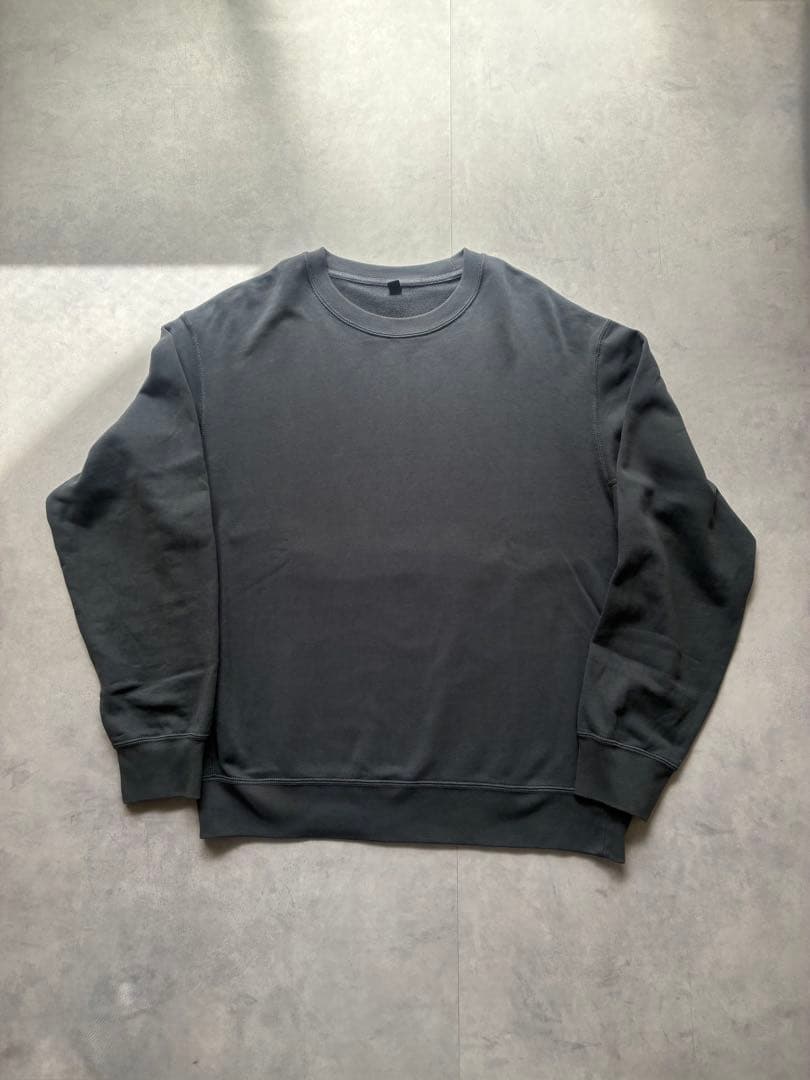 美品 UNIQLO スウェットシャツ ダークグレー L