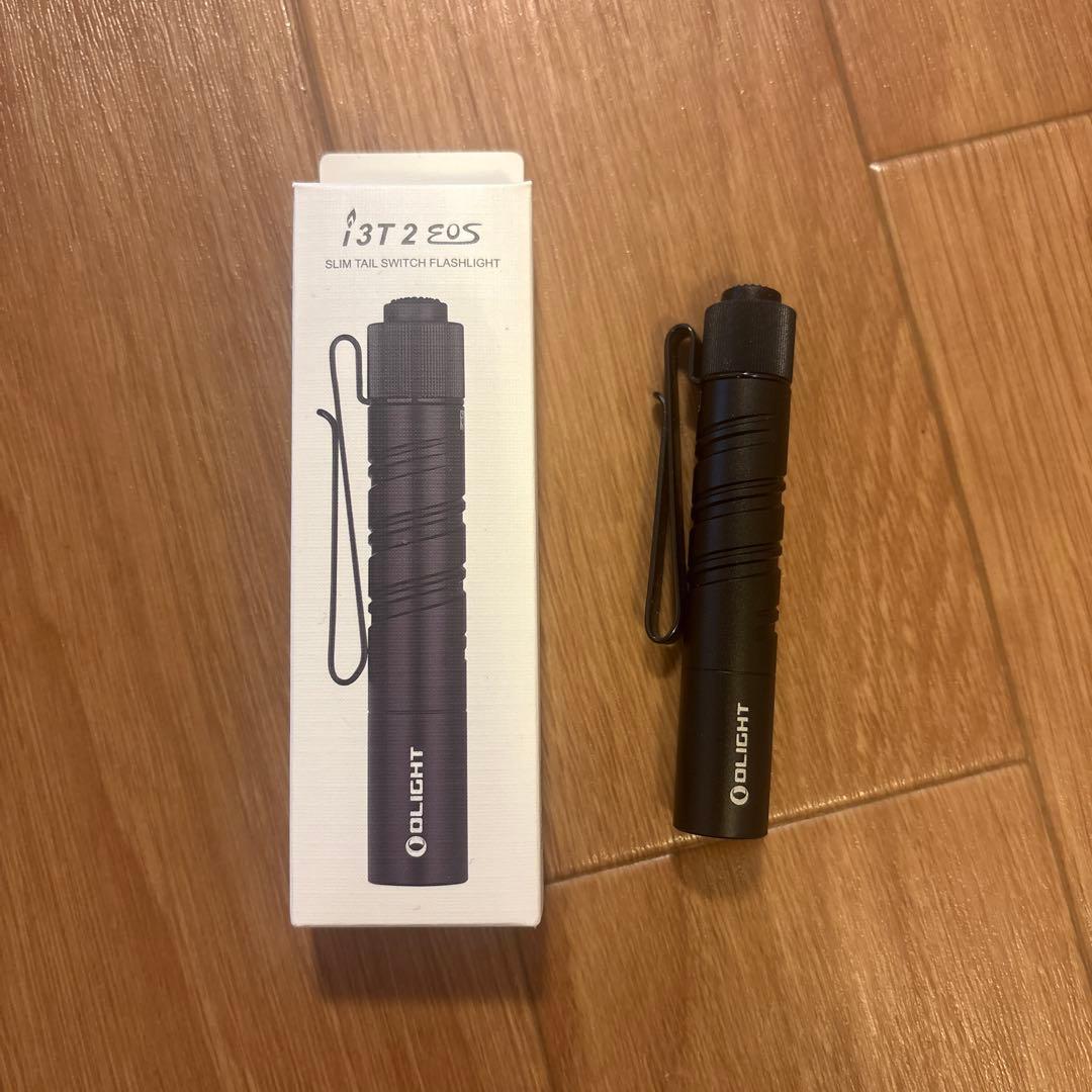 Olight i3T EOS 懐中電灯 黒の写真2枚目